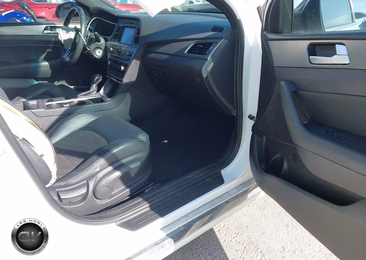 2017 Hyundai Sonata Sport 2.0T VIN:5NPE34AB3HH505517 - 5
