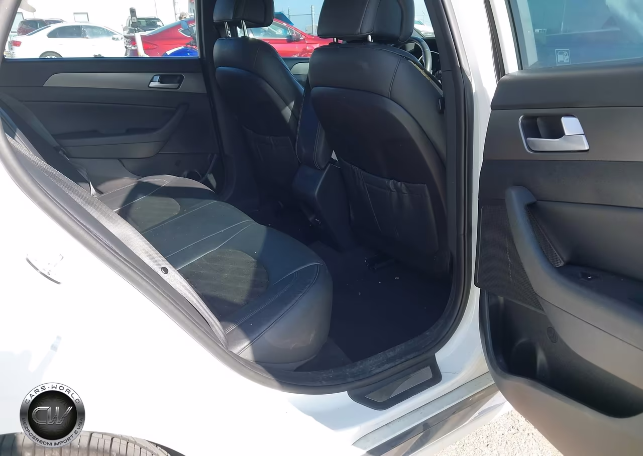 2017 Hyundai Sonata Sport 2.0T VIN:5NPE34AB3HH505517 - 8