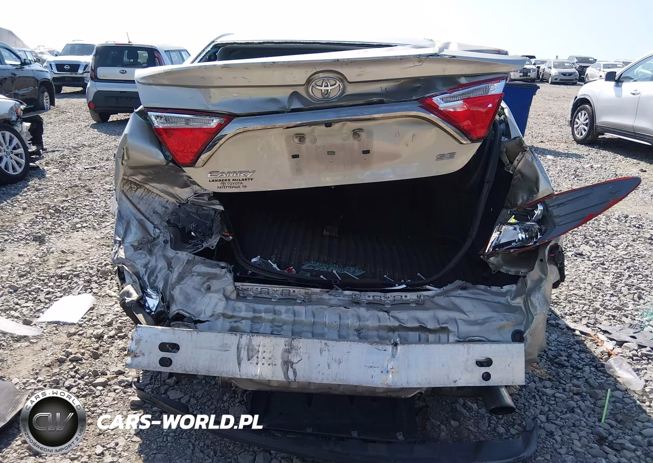 2017 Toyota Camry Se VIN:4T1BF1FK6HU744983 - 17
