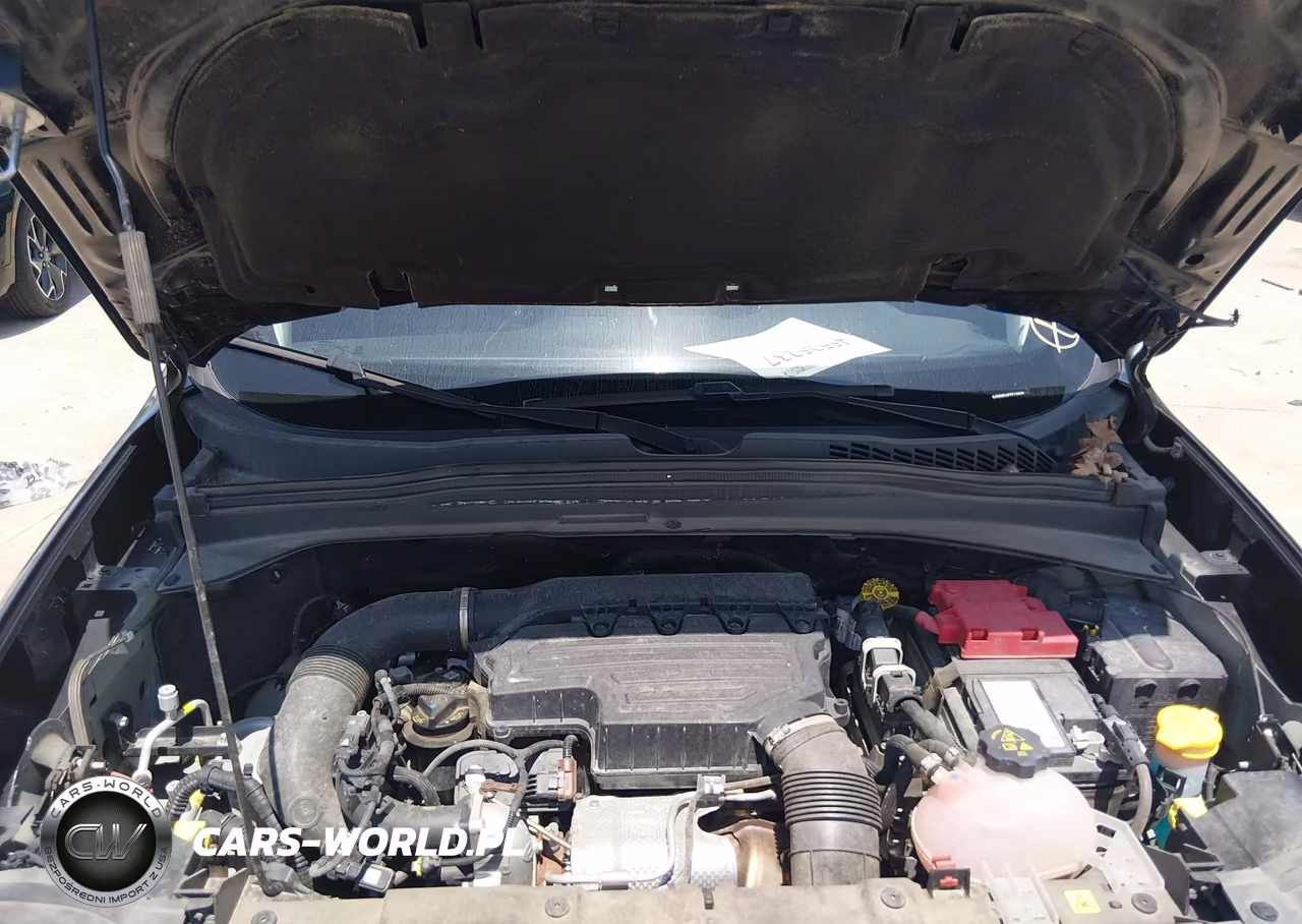 2023 Jeep Renegade Latitude 4X4 VIN:ZACNJDB12PPP70539 - 10