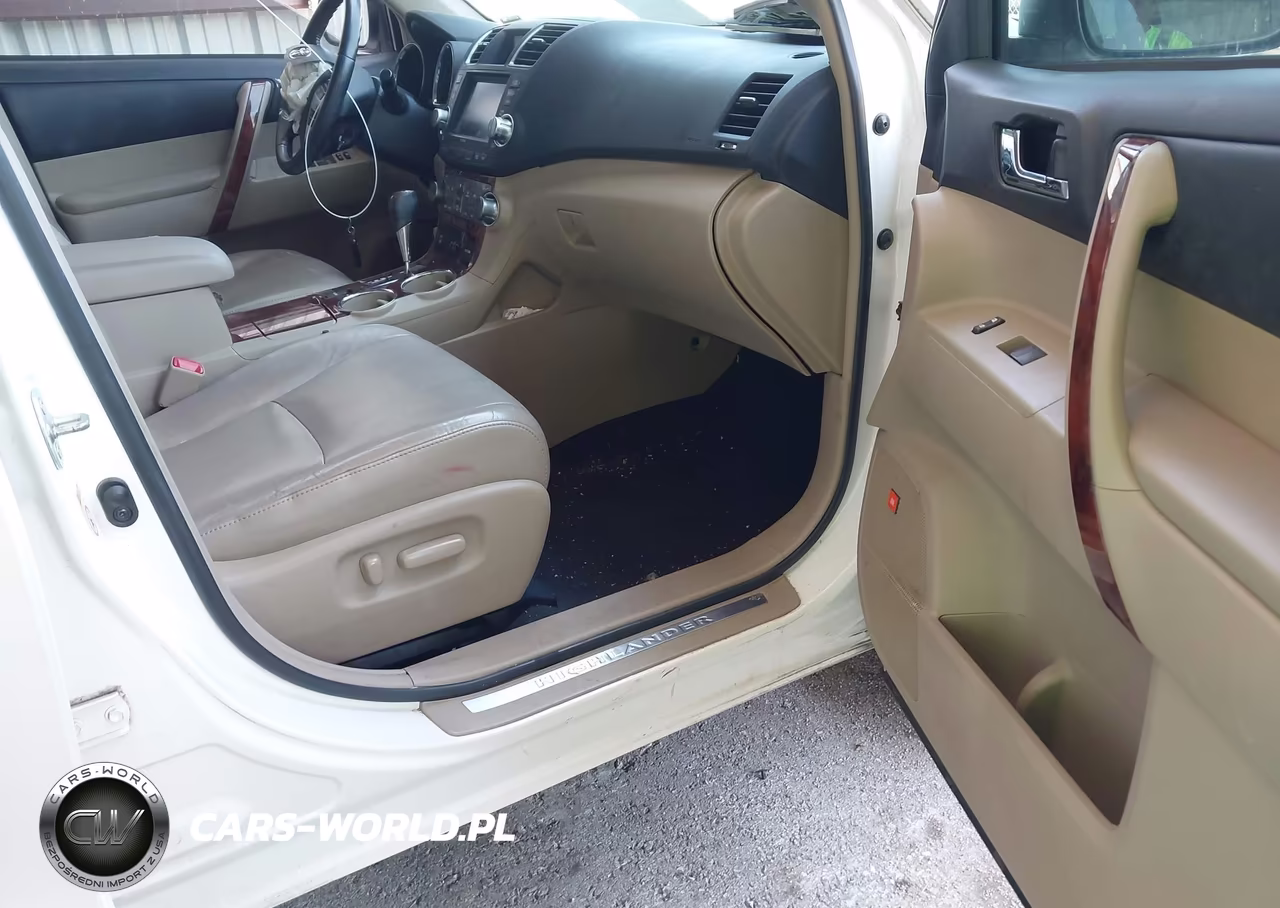 2012 Toyota Highlander Limited V6 VIN:5TDYK3EH8CS068755 - 5