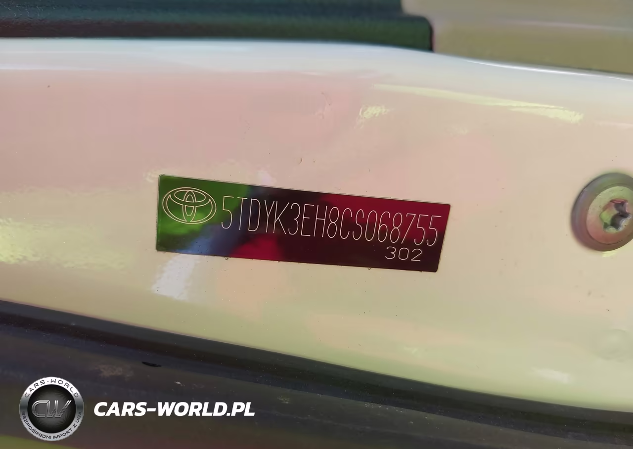 2012 Toyota Highlander Limited V6 VIN:5TDYK3EH8CS068755 - 9