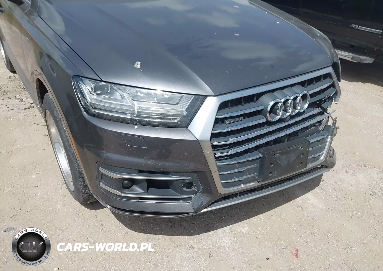 2018 Audi Q7 3.0T Premium VIN:WA1VAAF71JD038631 - 18