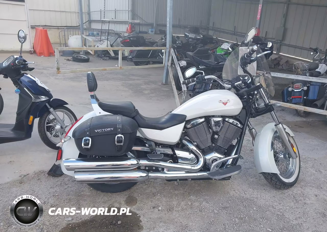 2013 Victory Motorcycles Boardwalk VIN:5VPRB36N4D3013006 - 12