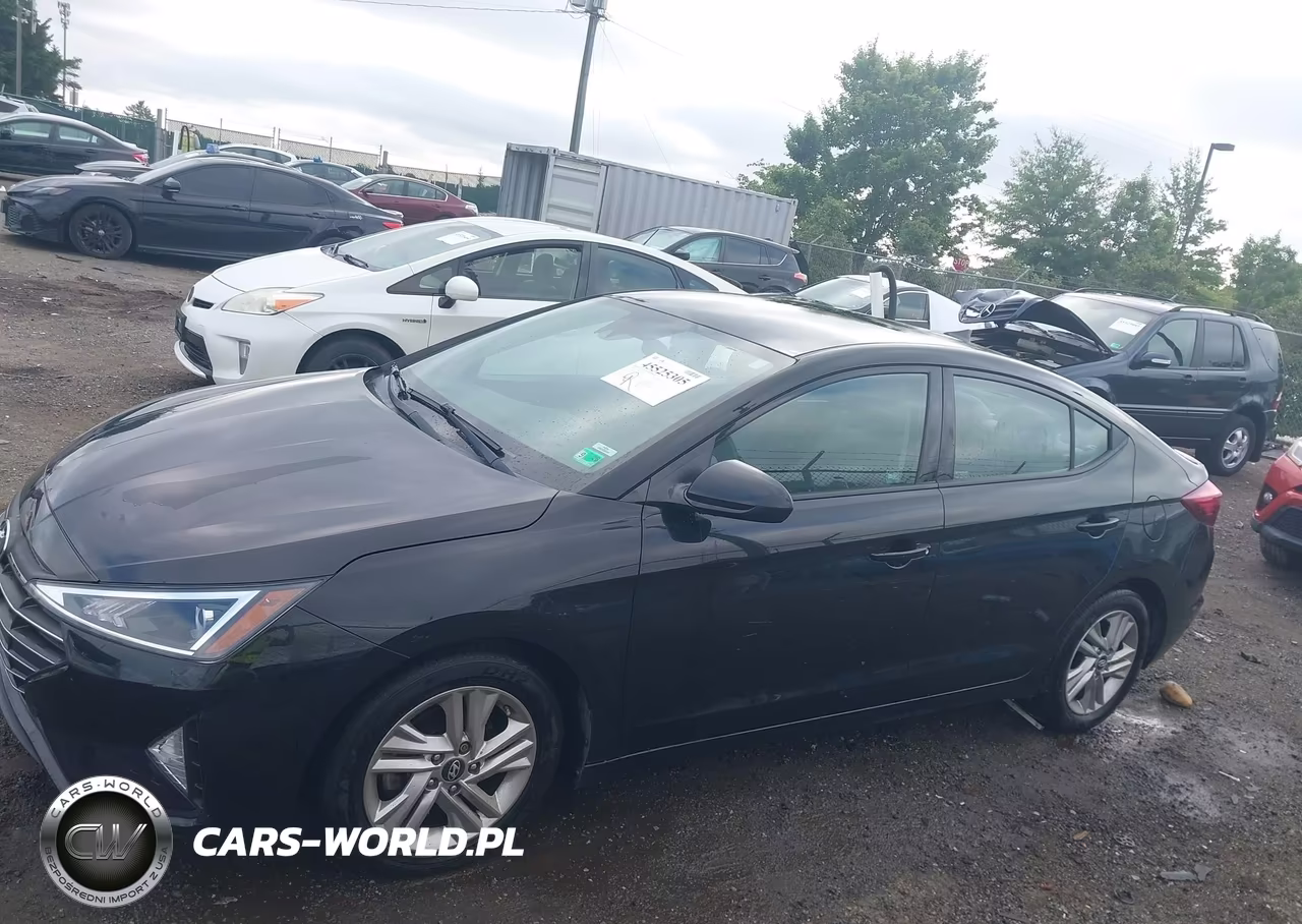 2019 Hyundai Elantra Sel VIN:5NPD84LF7KH439221 - 14
