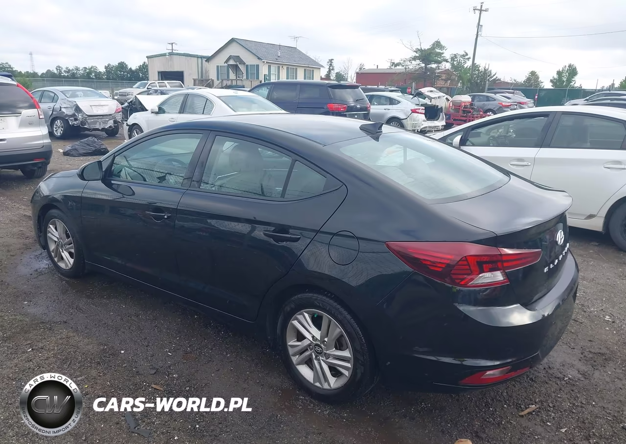 2019 Hyundai Elantra Sel VIN:5NPD84LF7KH439221 - 3