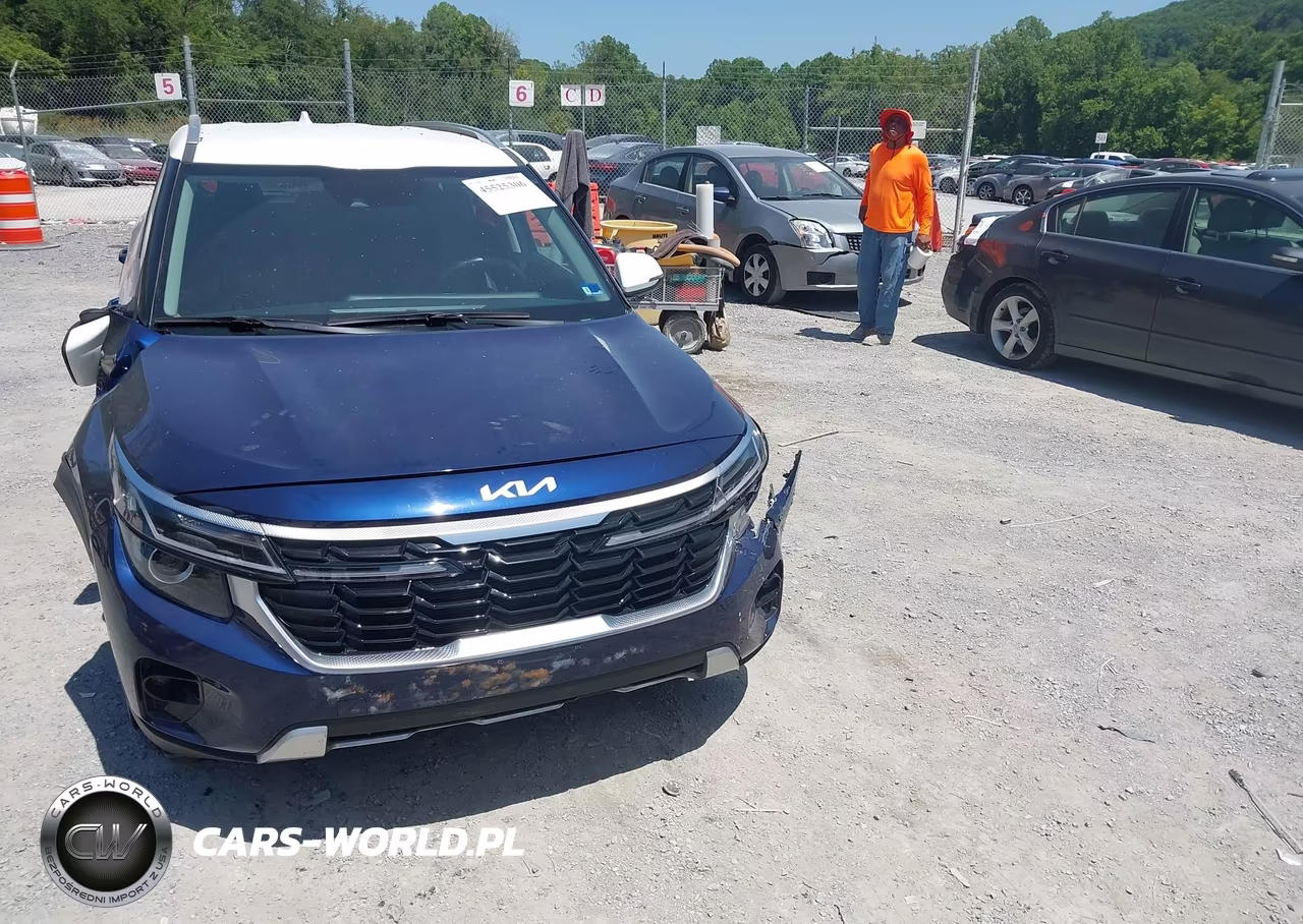 2024 Kia Seltos S VIN:KNDEU2AA7R7627036 - 11