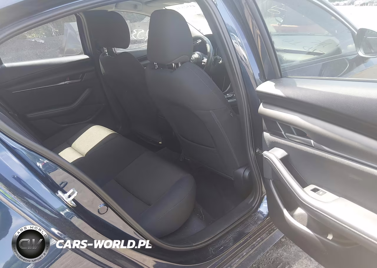 2020 Mazda Mazda3 VIN:3MZBPABL8LM132729 - 8