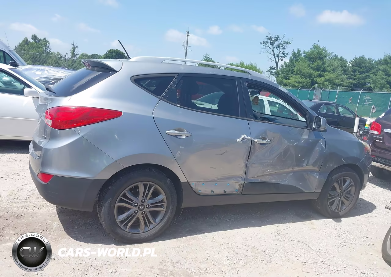 2015 Hyundai Tucson Se VIN:KM8JUCAG0FU988917 - 13