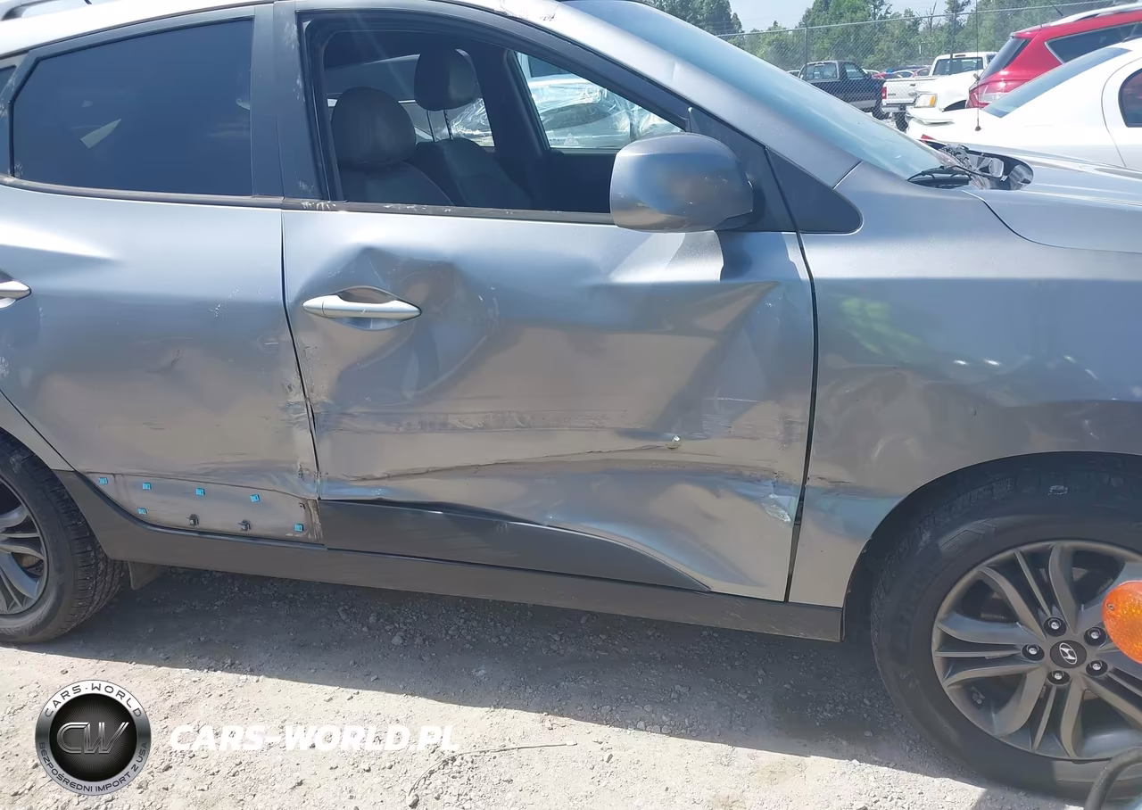 2015 Hyundai Tucson Se VIN:KM8JUCAG0FU988917 - 17