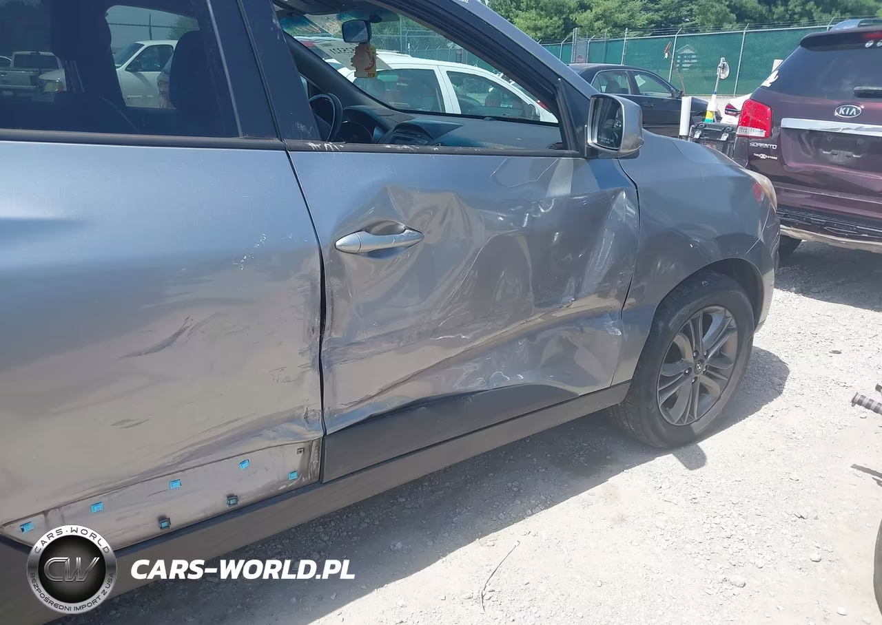 2015 Hyundai Tucson Se VIN:KM8JUCAG0FU988917 - 19