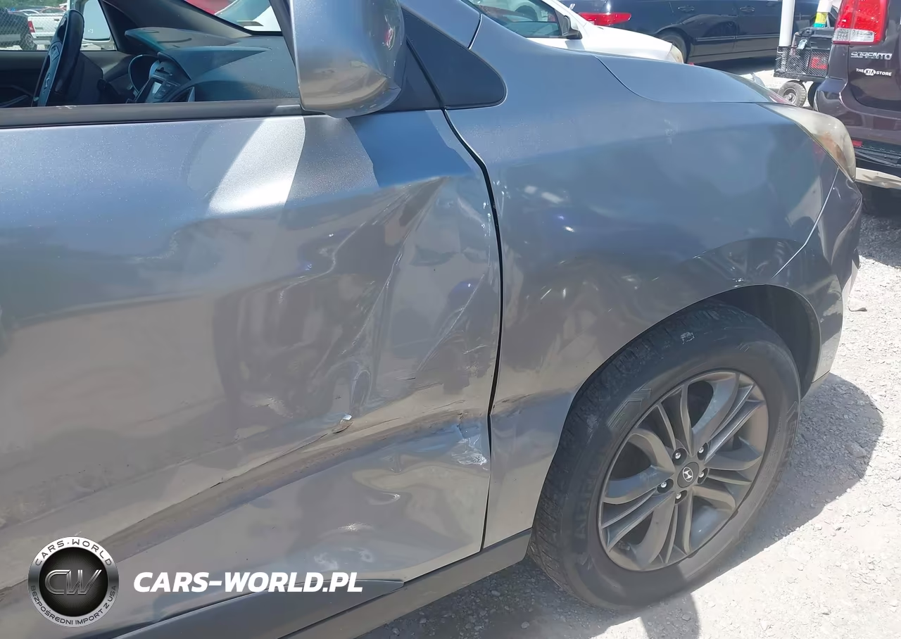 2015 Hyundai Tucson Se VIN:KM8JUCAG0FU988917 - 20