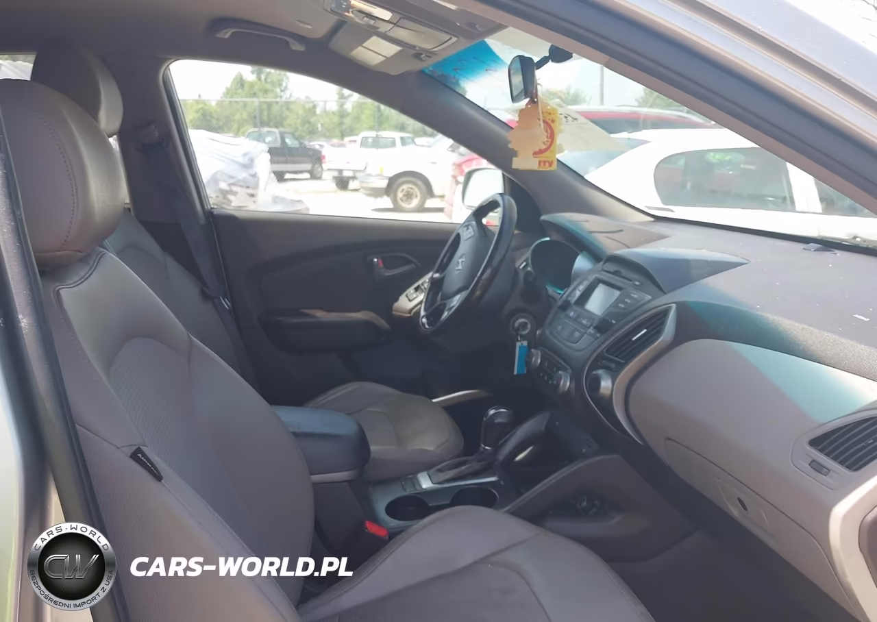 2015 Hyundai Tucson Se VIN:KM8JUCAG0FU988917 - 5
