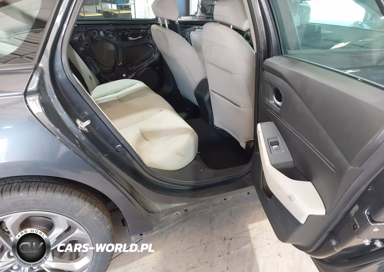 2023 Honda Accord Ex VIN:1HGCY1F35PA000837 - 8
