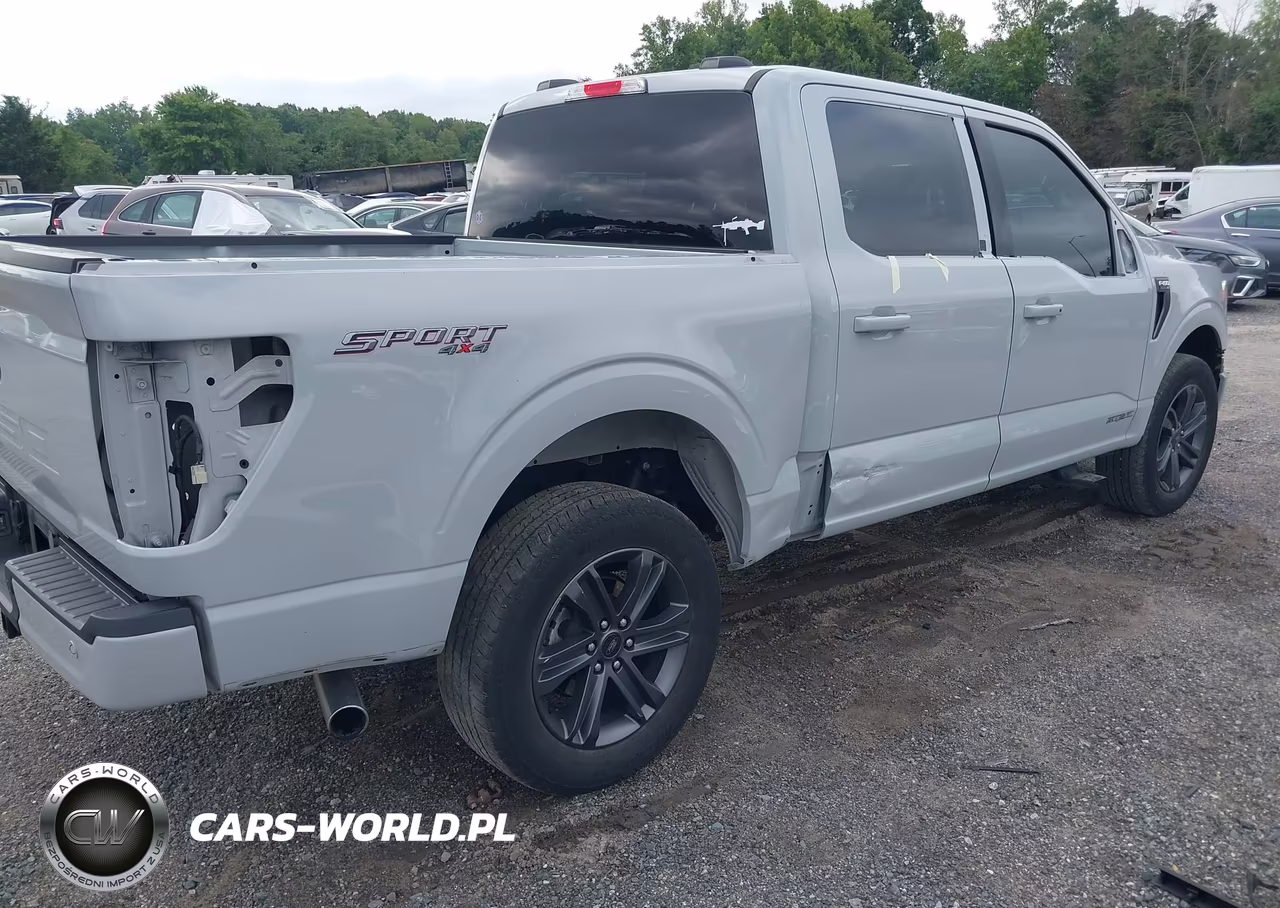 2023 Ford F-150 Xlt VIN:1FTFW1ED0PFC75661 - 4