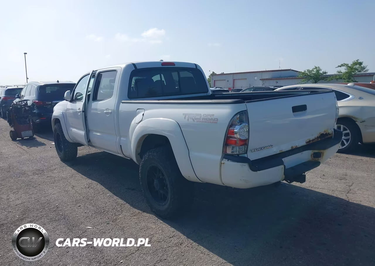 2009 Toyota Tacoma V6 VIN:5TEMU52N39Z647677 - 3