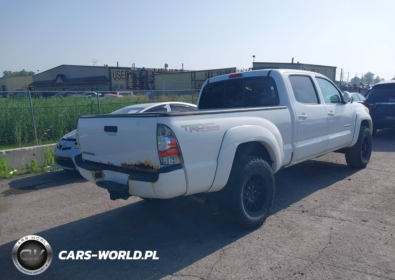 2009 Toyota Tacoma V6 VIN:5TEMU52N39Z647677 - 4