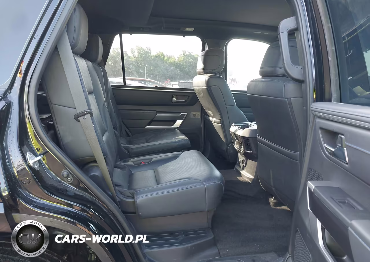 2025 Toyota Sequoia Platinum VIN:7SVAAABA6SX066078 - 8