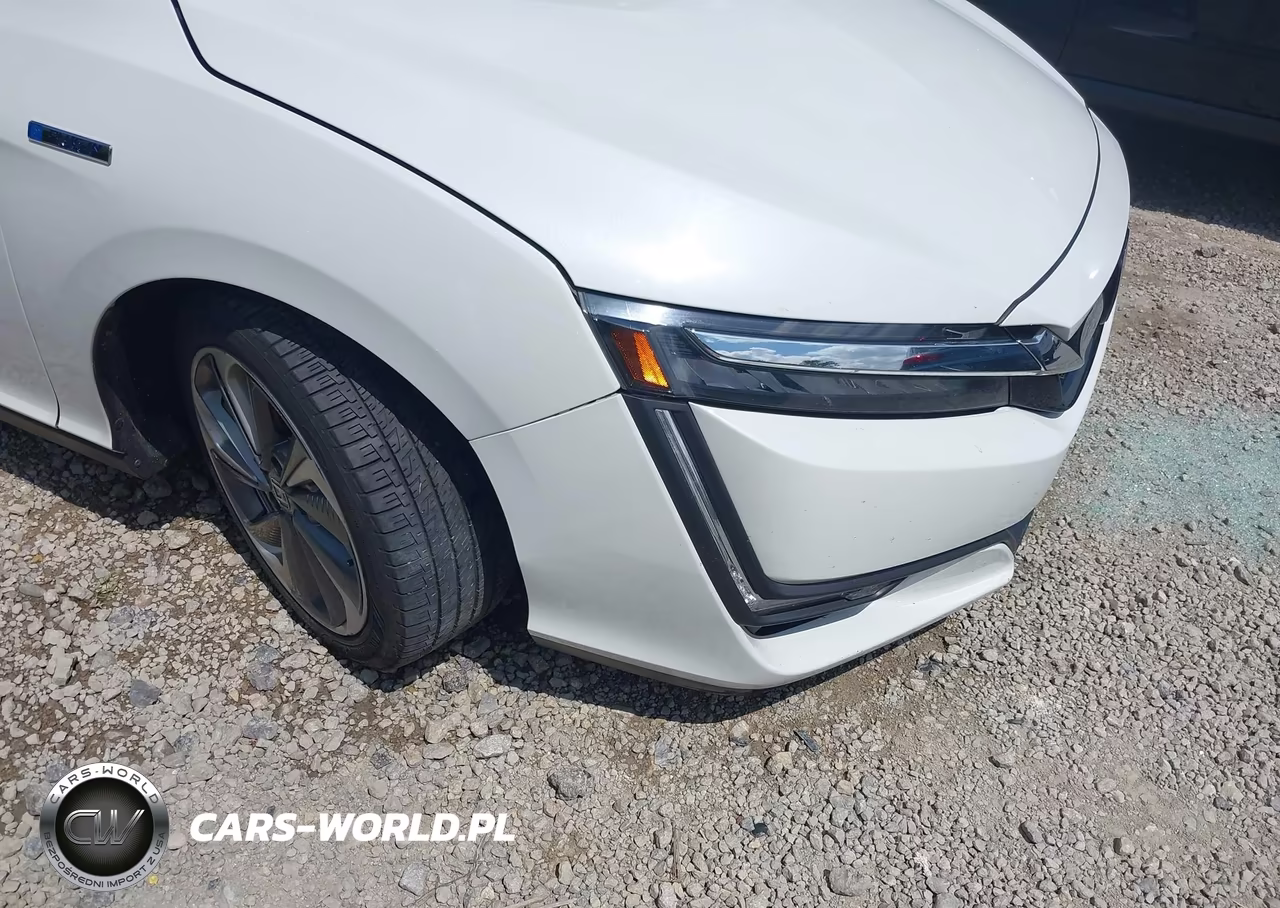 2018 Honda Clarity Plug-In Hybrid Touring VIN:JHMZC5F33JC020819 - 22