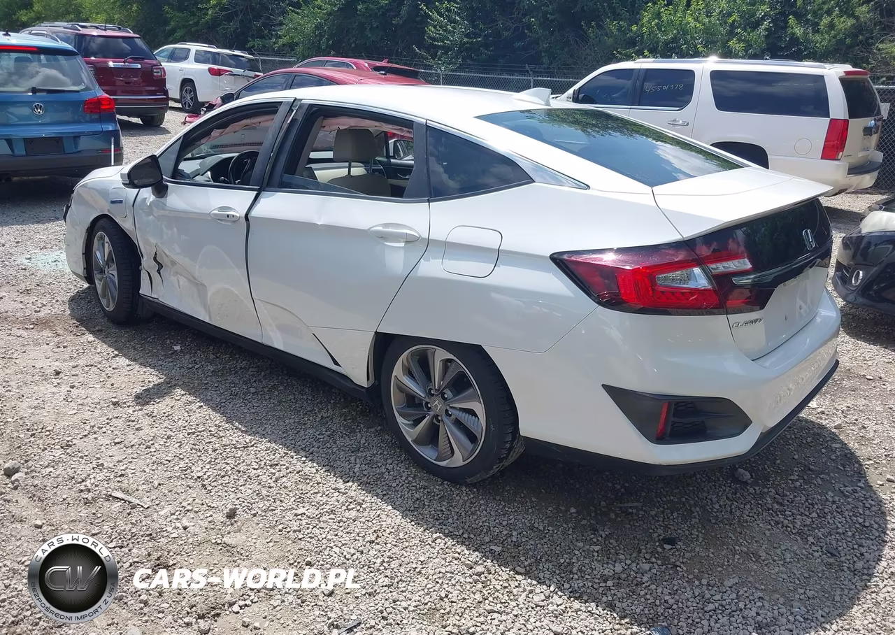 2018 Honda Clarity Plug-In Hybrid Touring VIN:JHMZC5F33JC020819 - 3