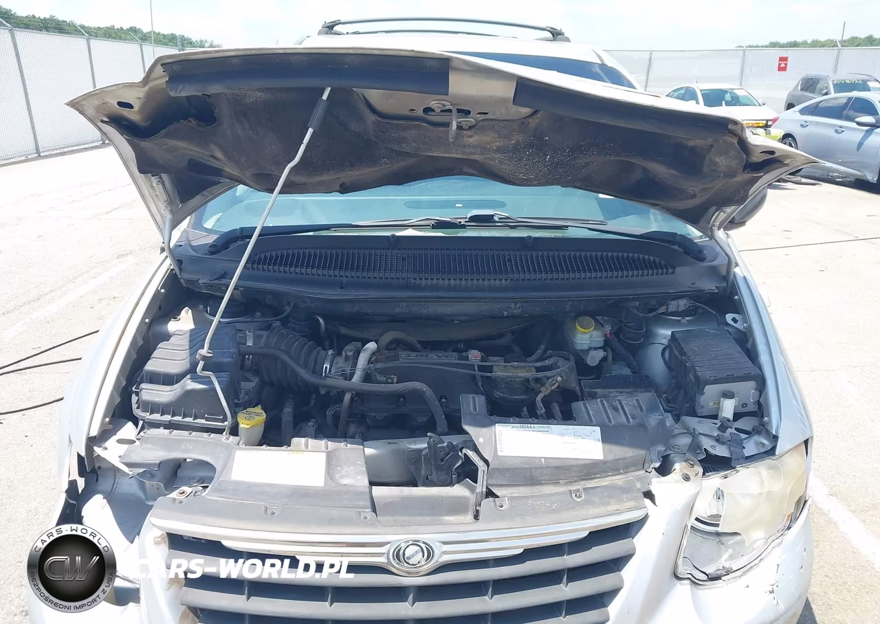 2006 Chrysler Town & Country Touring VIN:2A4GP54LX6R894352 - 10