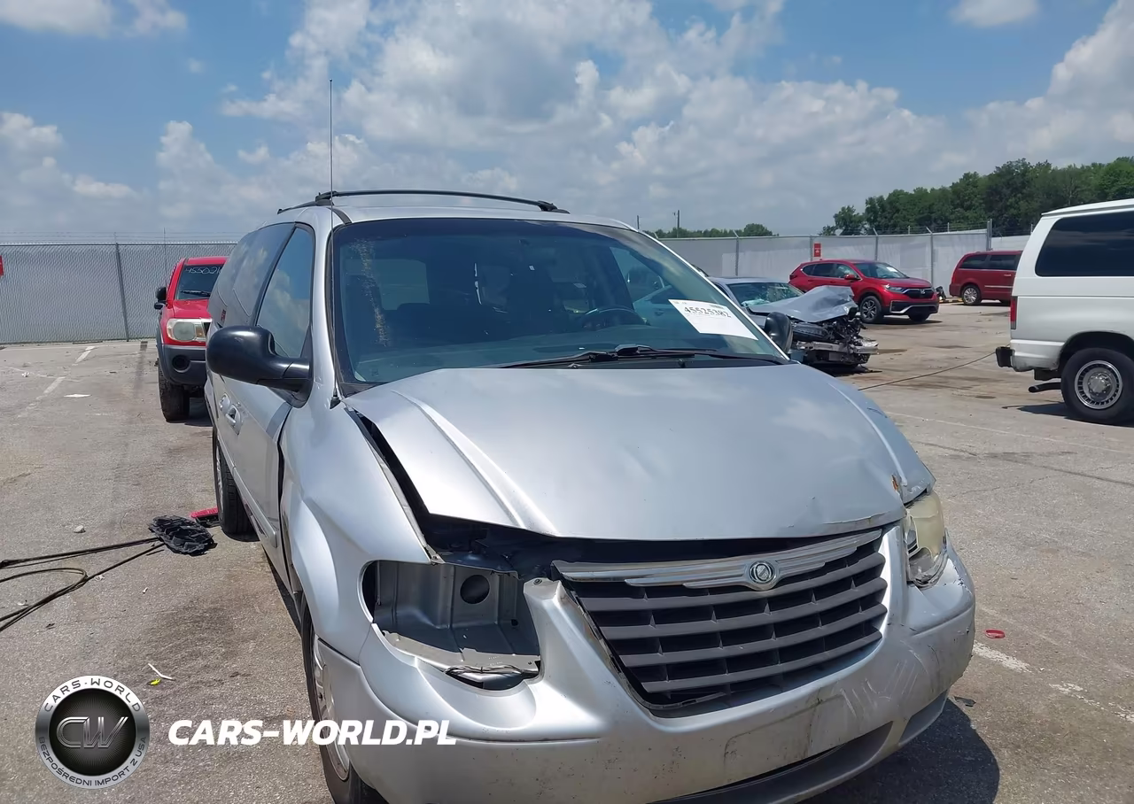 2006 Chrysler Town & Country Touring VIN:2A4GP54LX6R894352 - 6