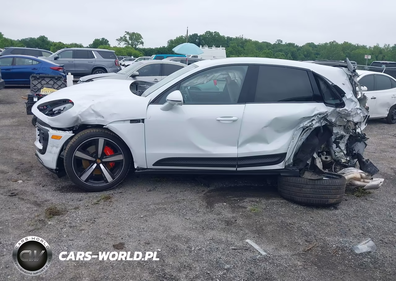 2024 Porsche Macan S VIN:WP1AG2A51RLB41238 - 15
