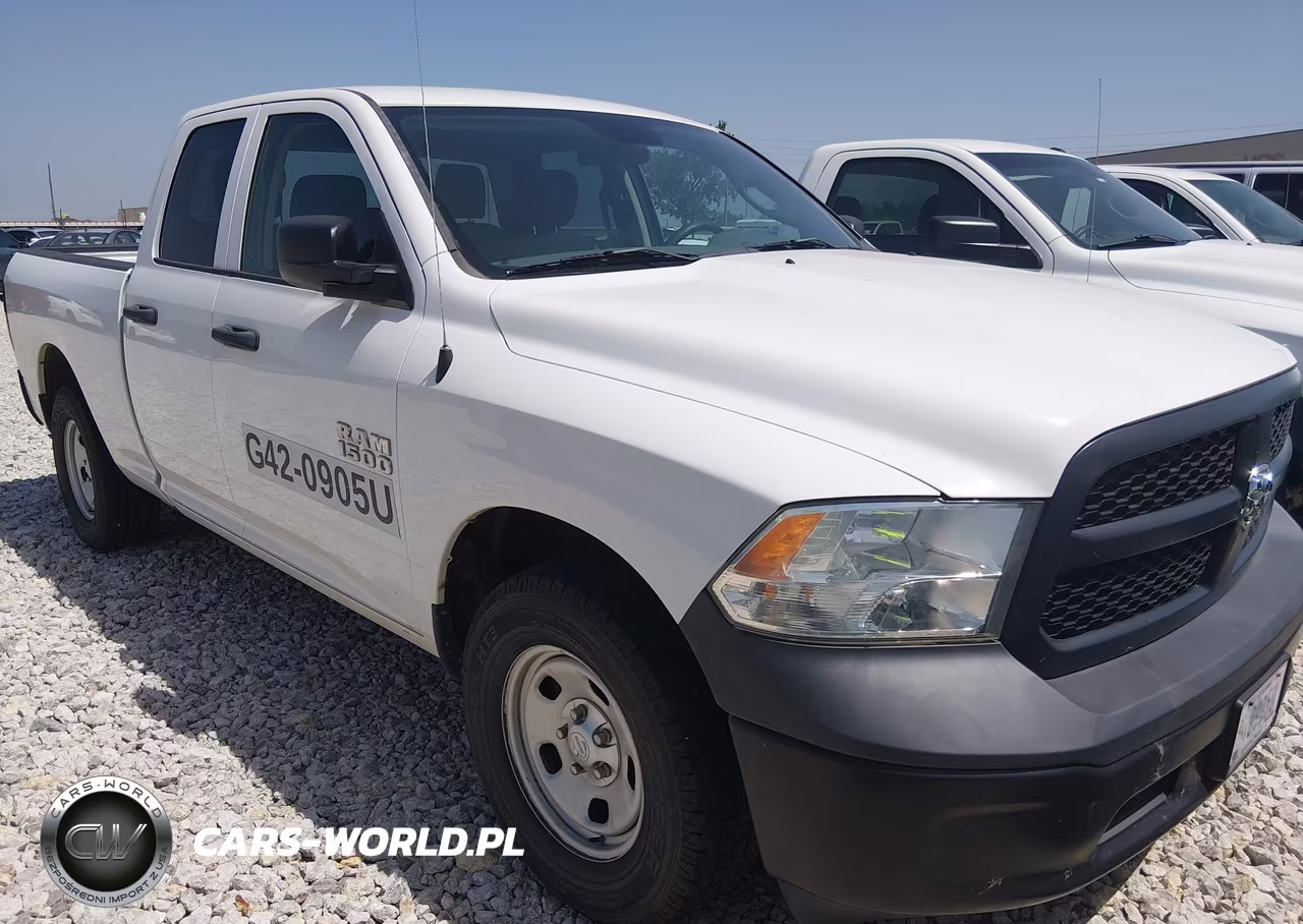 2017 Ram 1500 Tradesman 4X2 6'4 Box – zdjęcie 1 z 16