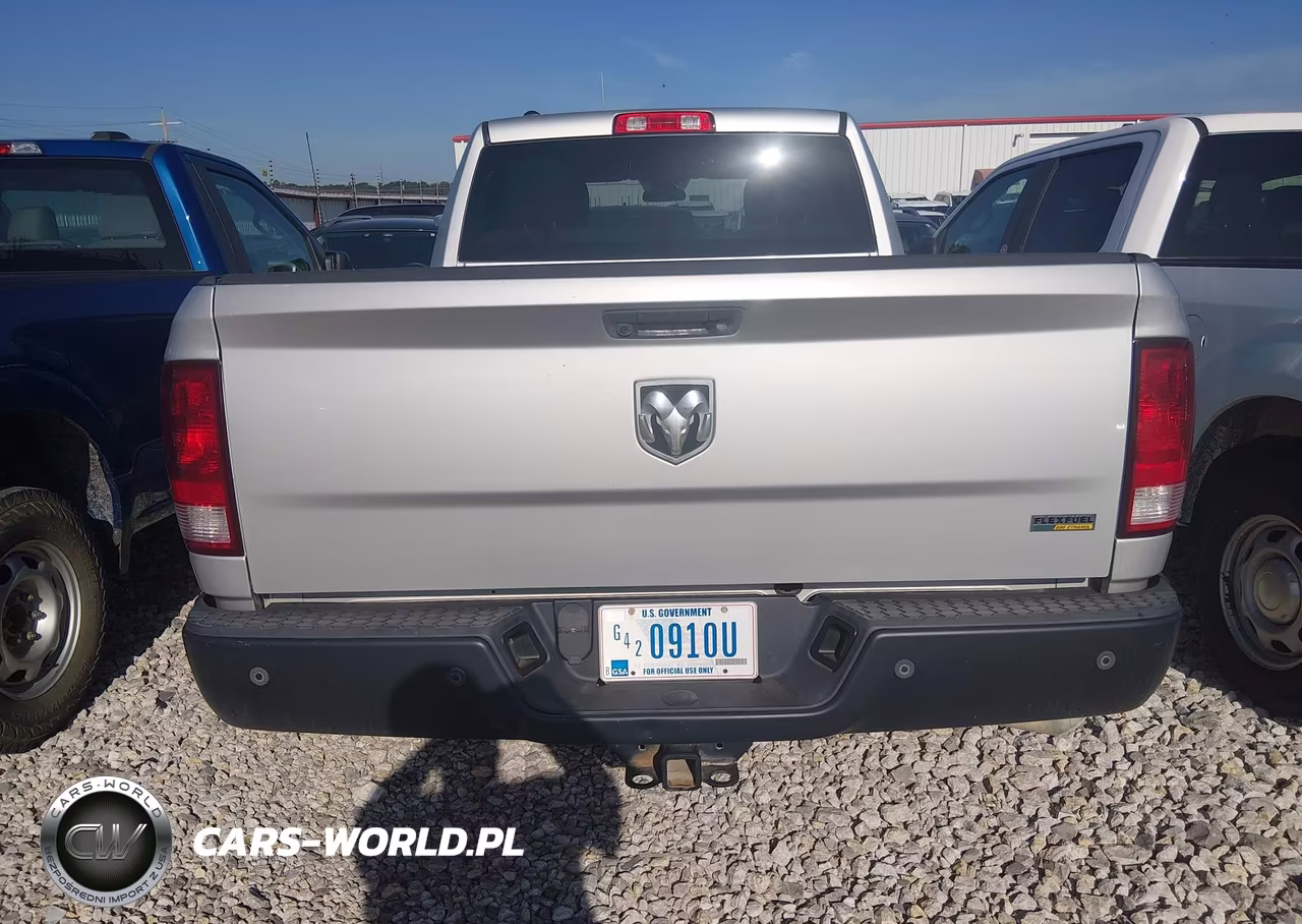 2017 Ram 1500 Tradesman 4X2 6'4 Box VIN:1C6RR6FG0HS764930 - 16