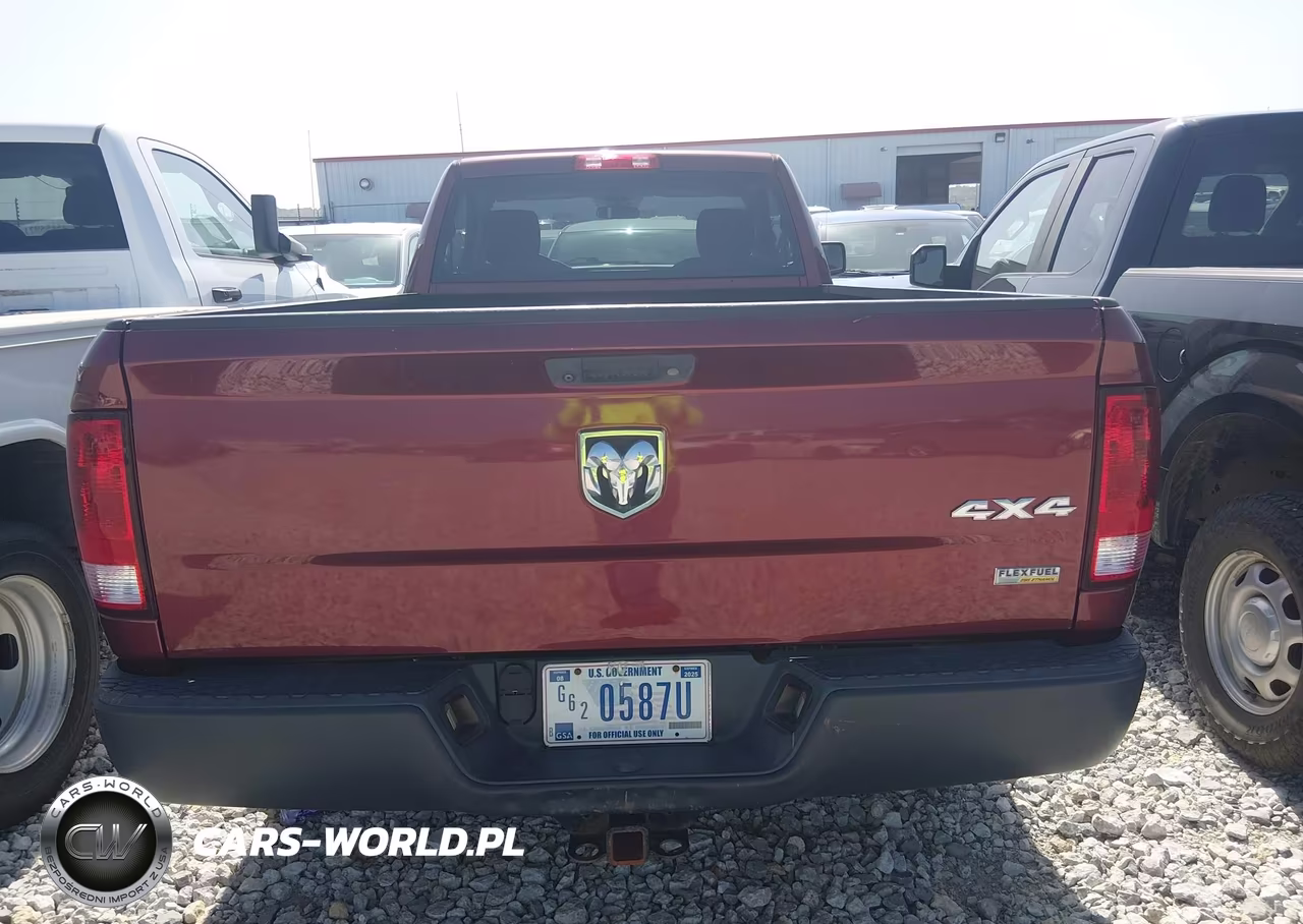 2017 Ram 1500 Tradesman 4X4 8' Box VIN:3C6JR7DG2HG681299 - 16