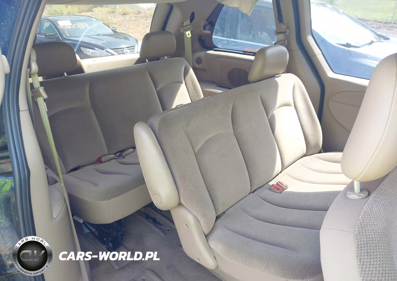 2001 Chrysler Voyager VIN:1C8GJ25391B132589 - 13