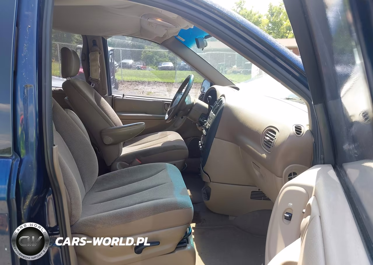 2001 Chrysler Voyager VIN:1C8GJ25391B132589 - 5