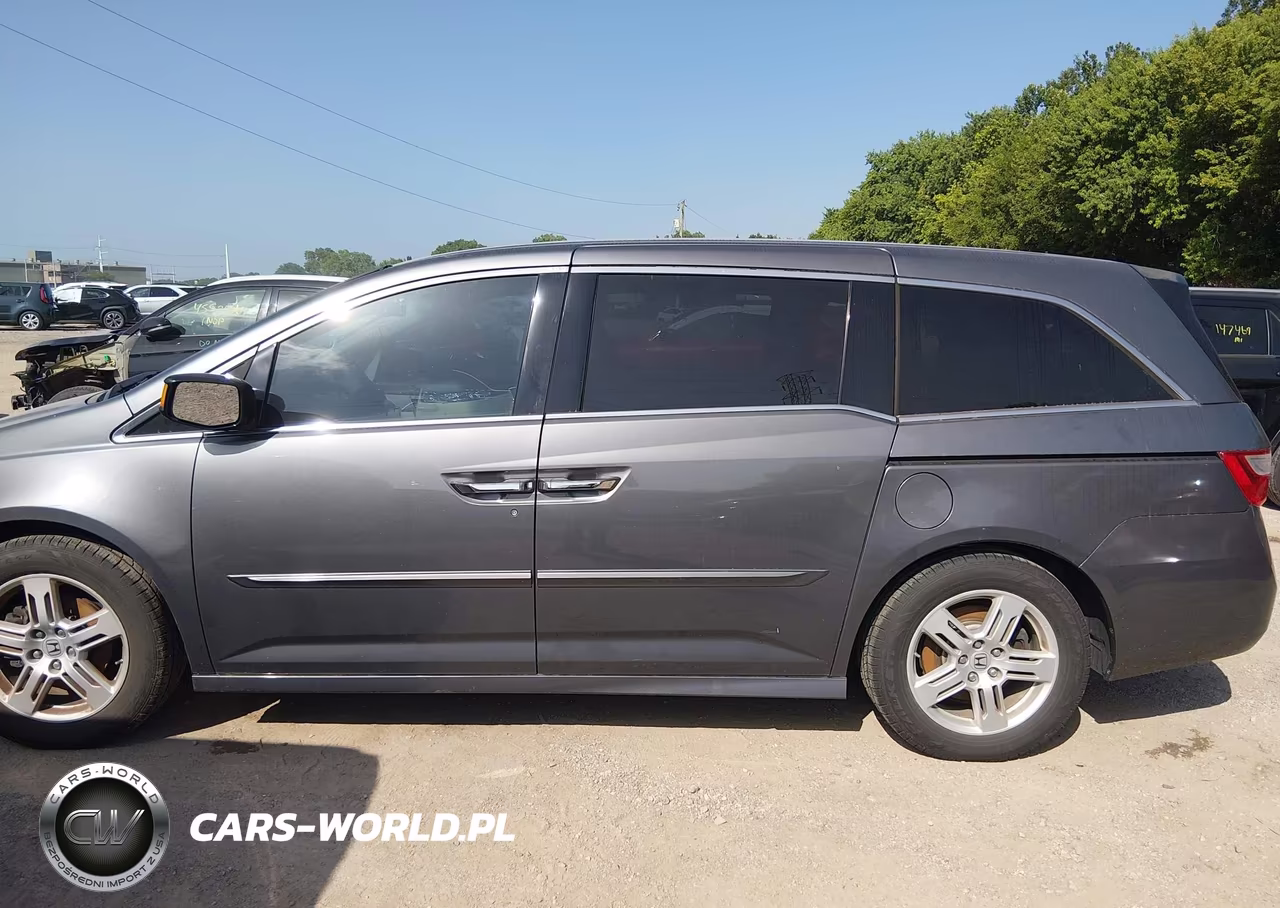 2013 Honda Odyssey Touring-Touring Elite VIN:5FNRL5H95DB006964 - 14