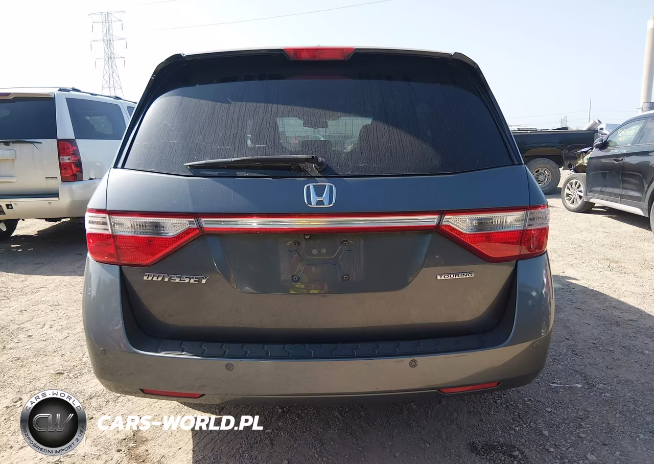 2013 Honda Odyssey Touring-Touring Elite VIN:5FNRL5H95DB006964 - 16