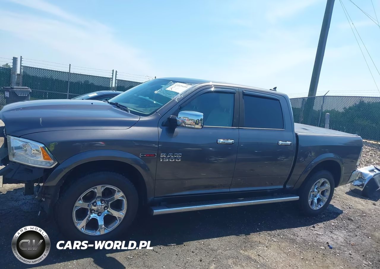 2016 Ram 1500 Laramie VIN:1C6RR7NM1GS255229 - 15