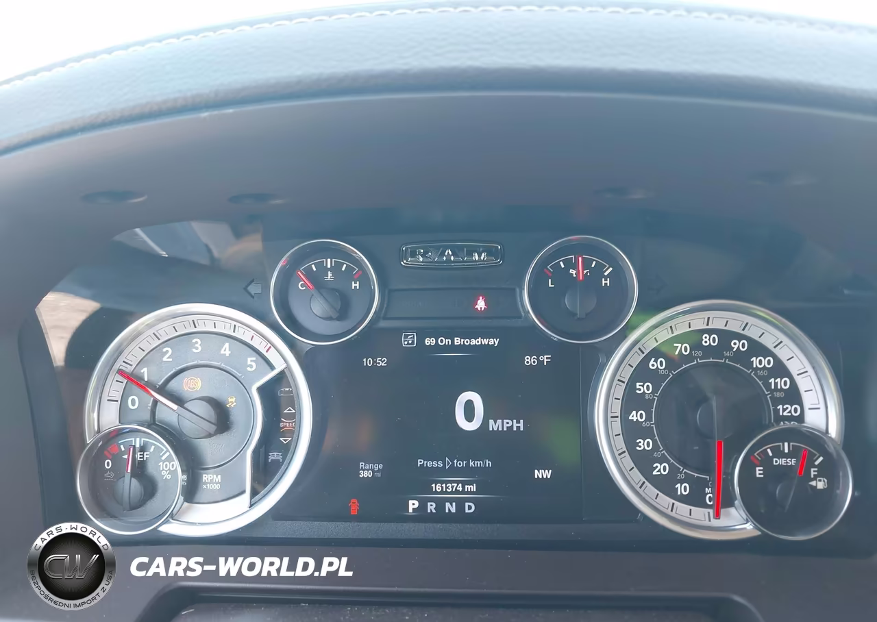 2016 Ram 1500 Laramie VIN:1C6RR7NM1GS255229 - 7