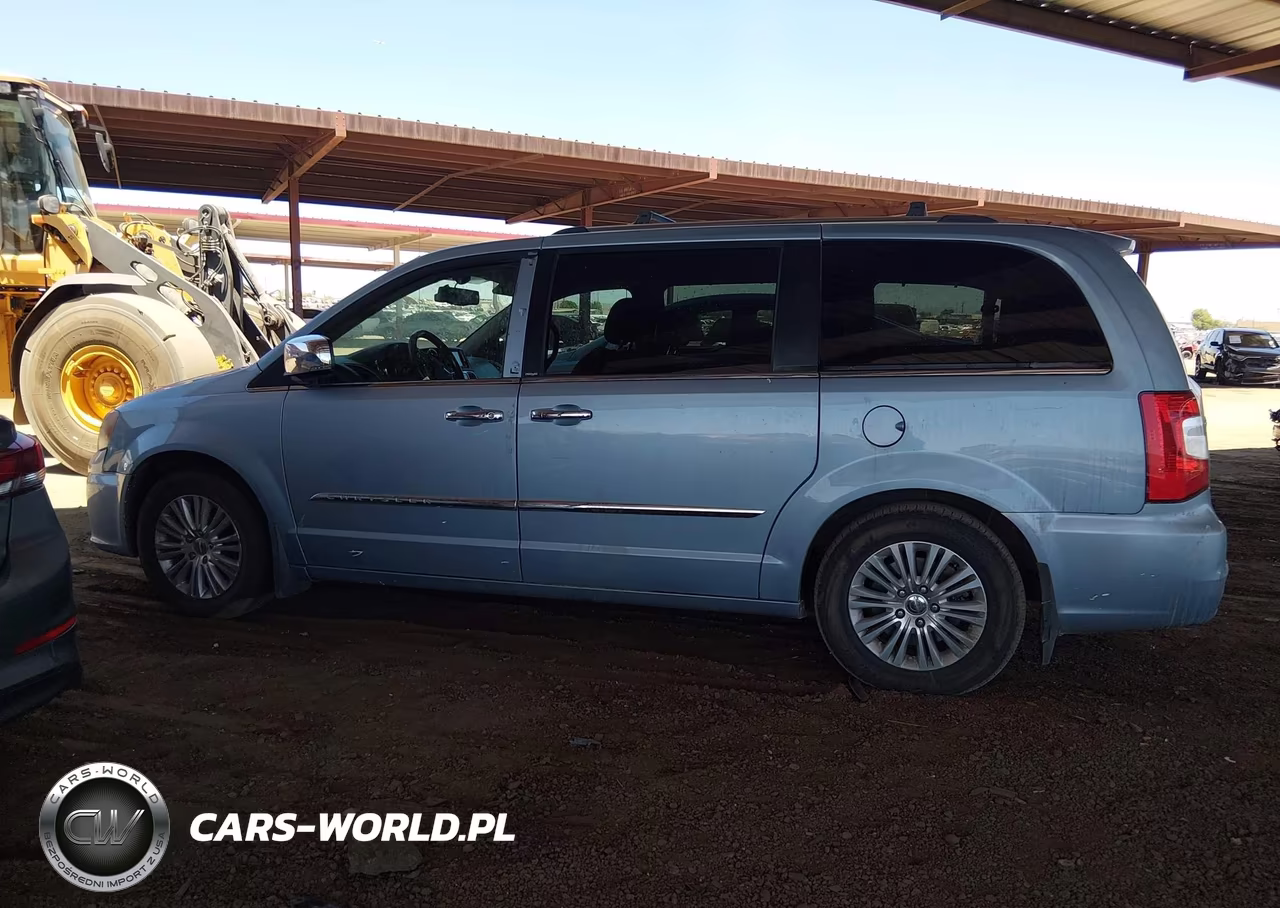 2013 Chrysler Town & Country Limited VIN:2C4RC1GG1DR508738 - 14