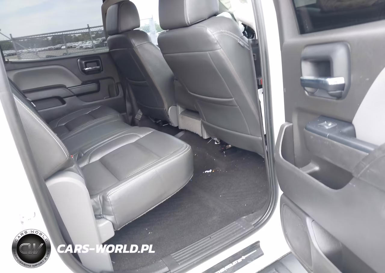 2018 Chevrolet Silverado 1500 Custom VIN:3GCPCPEH0JG222449 - 8