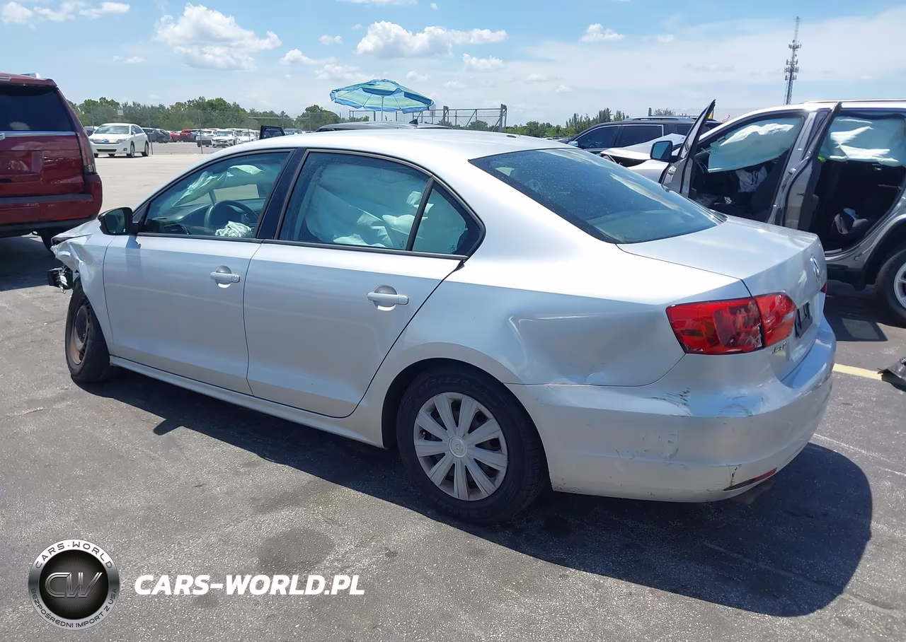 2014 Volkswagen Jetta 2.0L S VIN:3VW2K7AJ4EM429419 - 3