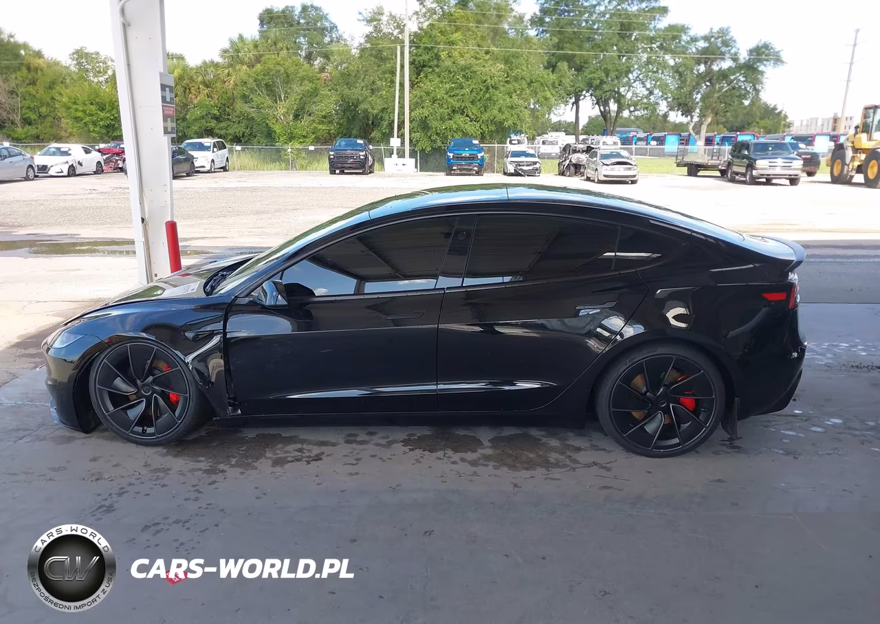 2026 Tesla Model 3 Performance All-Wheel Drive VIN:5YJ3E1ETXTF127724 - 14