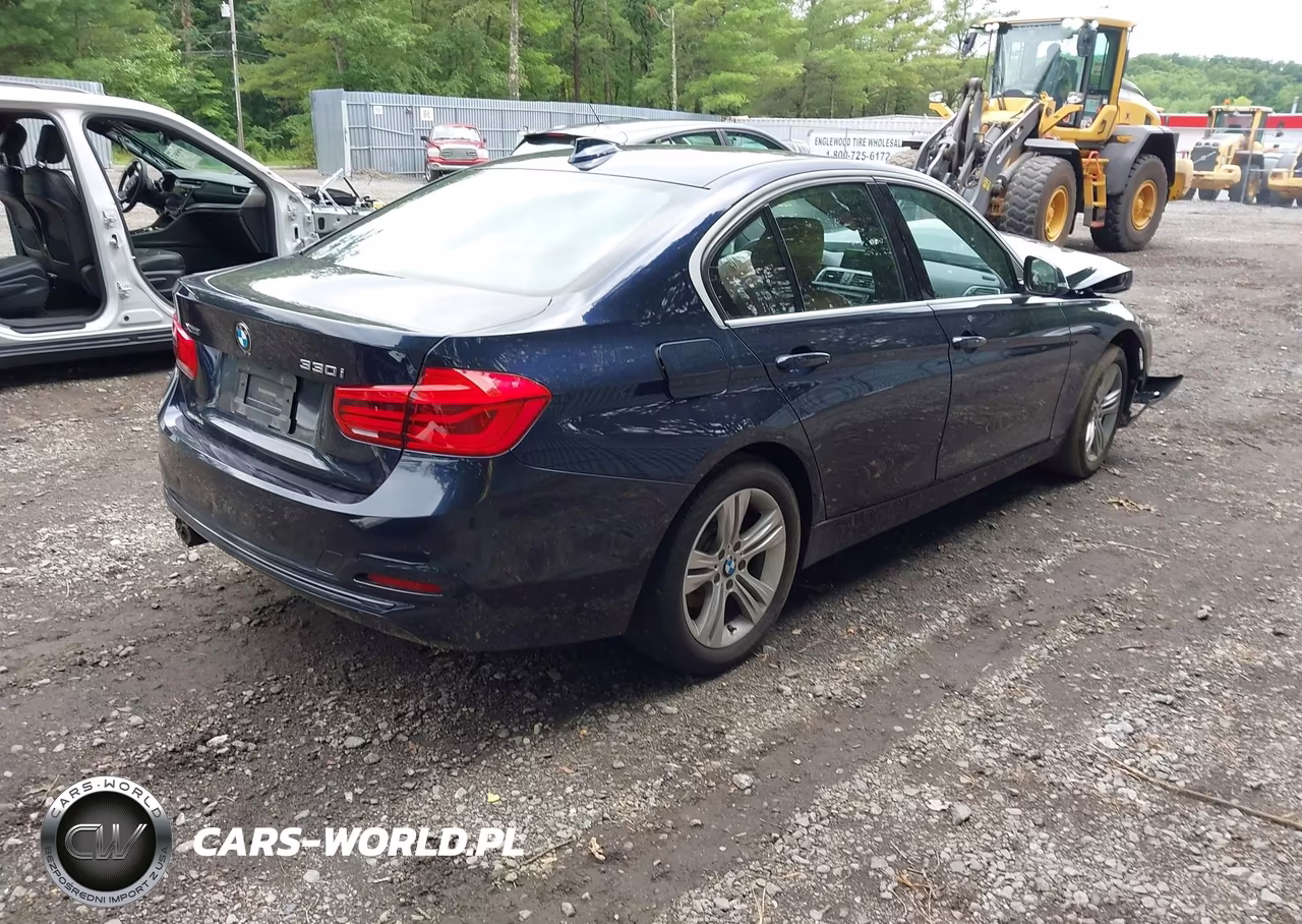 2017 BMW 330I xDrive VIN:WBA8D9G50HNU60154 - 4