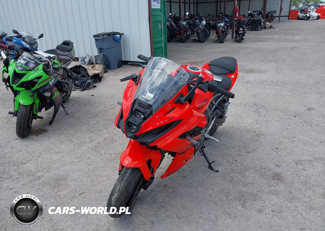 2026 Suzuki Gsx800 F VIN:JS1EM13B6T7101174 - 2