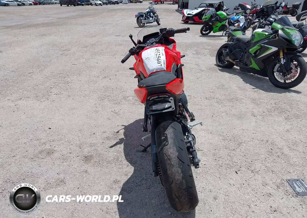 2026 Suzuki Gsx800 F VIN:JS1EM13B6T7101174 - 6