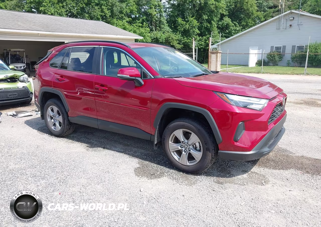 2025 Toyota Rav4 Xle – zdjęcie 1 z 18