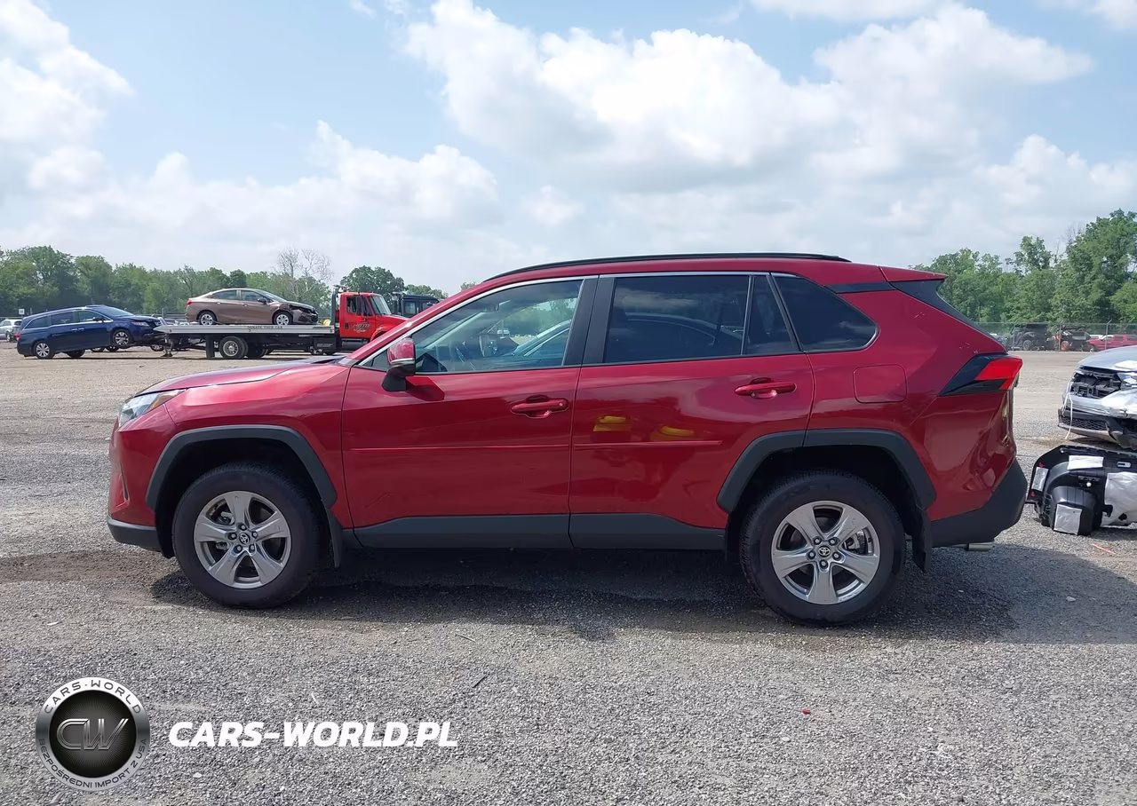 2025 Toyota Rav4 Xle VIN:2T3P1RFV8SW607412 - 15