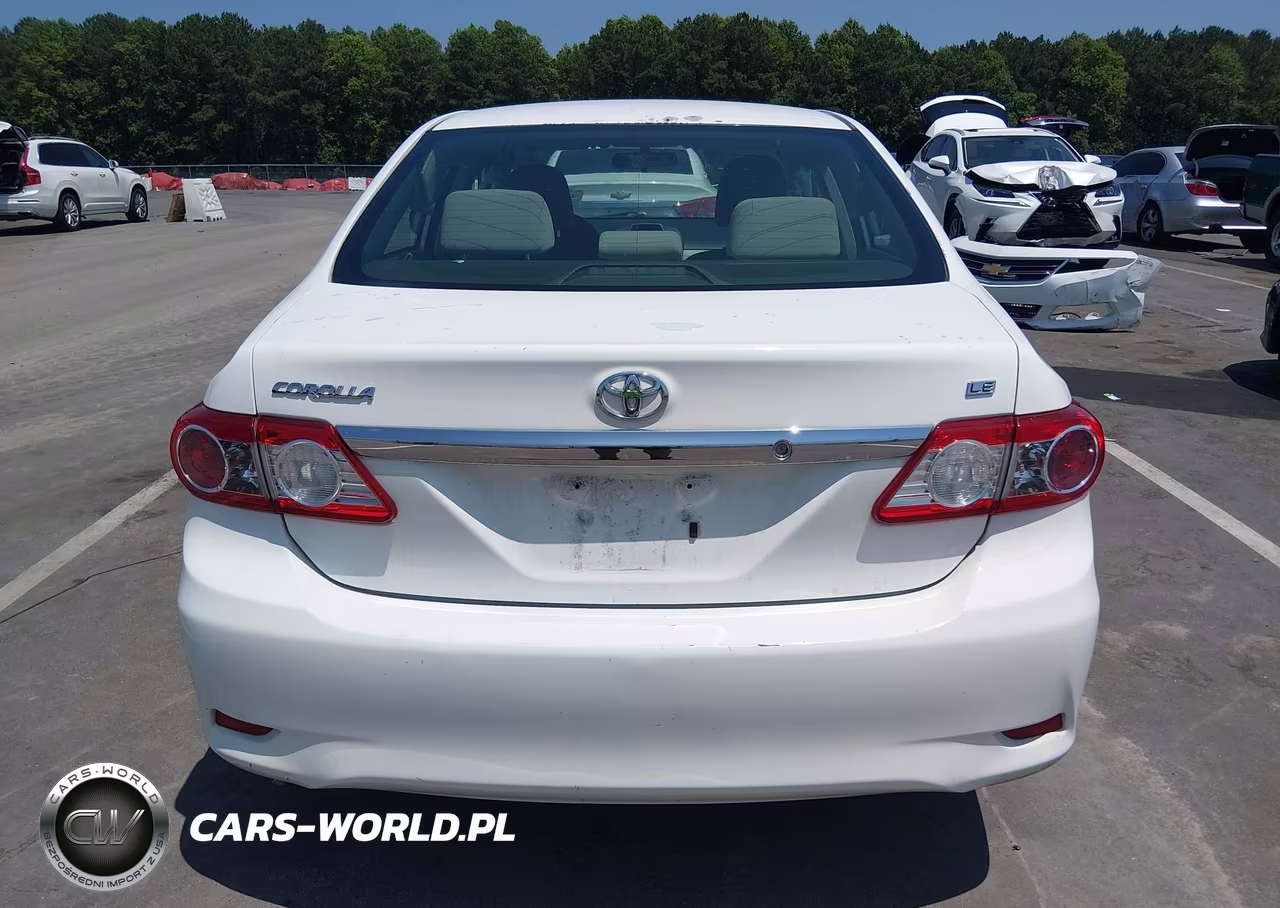 2013 Toyota Corolla Le VIN:JTDBU4EE1DJ119202 - 16