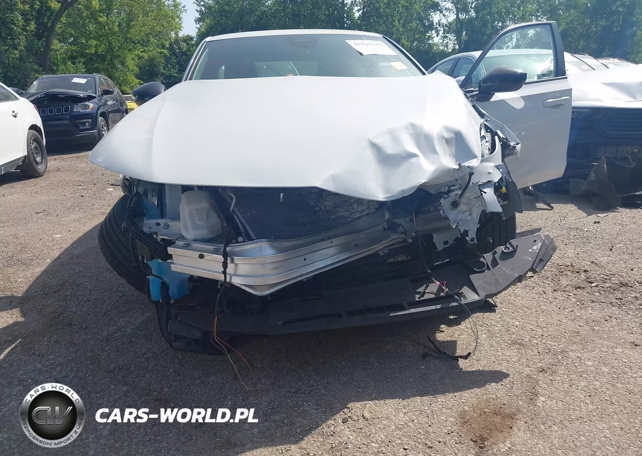 2026 Honda Civic Sport VIN:2HGFE2F55TH532744 - 6