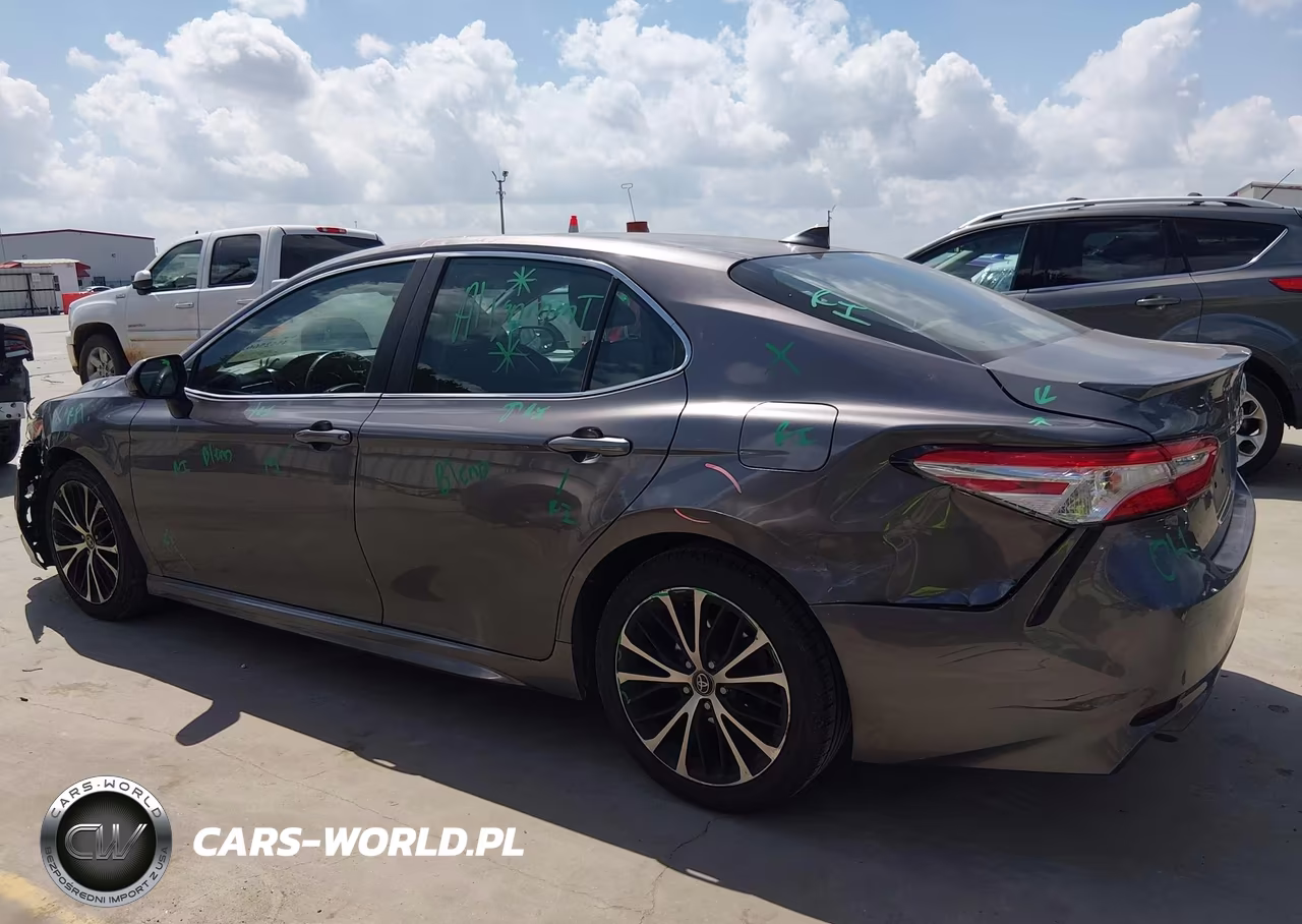 2020 Toyota Camry Se VIN:4T1G11AK5LU942216 - 14