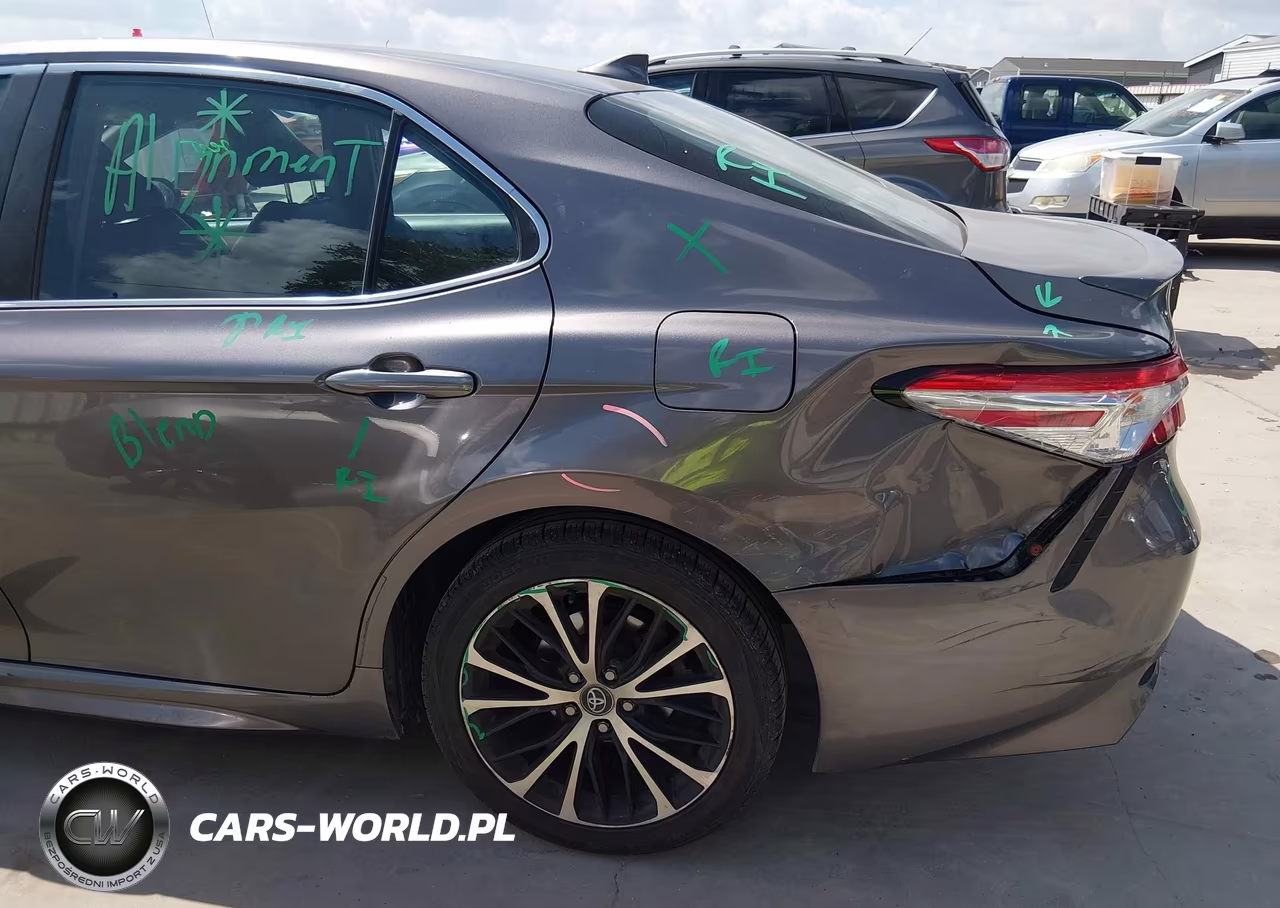 2020 Toyota Camry Se VIN:4T1G11AK5LU942216 - 21