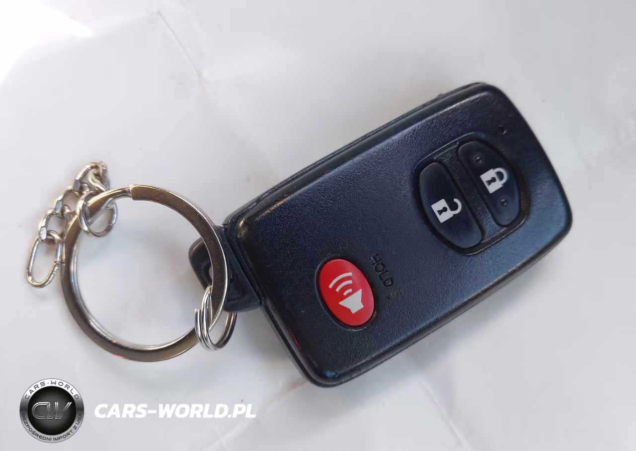 2013 Toyota Prius Three VIN:JTDKN3DU3D5636199 - 11